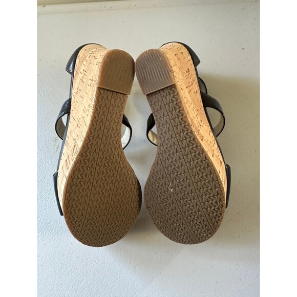 NWOT Michael Kors Hyden Genuine Leather Gold Hardware Kork Wedge Sandals 5M - Picture 7 of 8